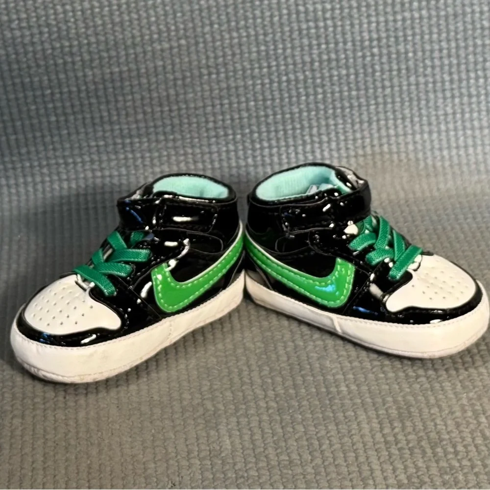 Infant Fashion‎ Baby Booties Size 2C